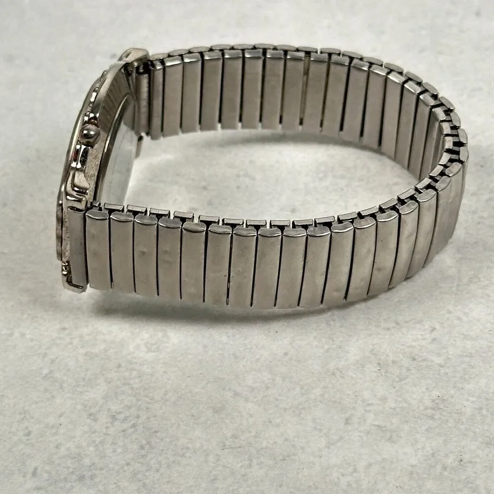 VTG Quemex Watch Mens 35mm Round Aztec Southwestern Silver Tone New Battery